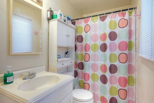 4123 Jonathon St, Oceanside, CA 92056