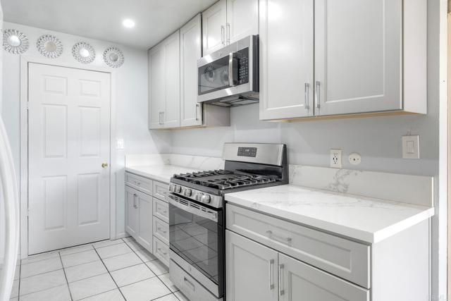 4123 Jonathon St, Oceanside, CA 92056