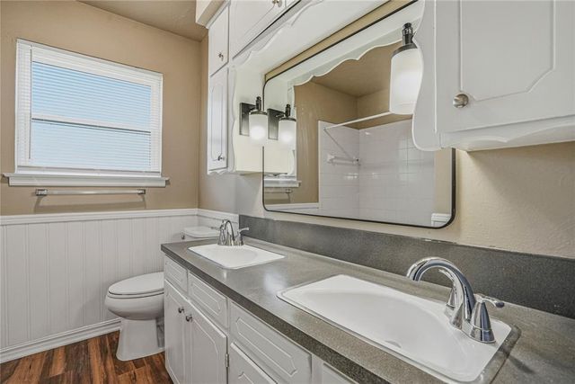 1217 Charleston Court, Norman, OK 73071