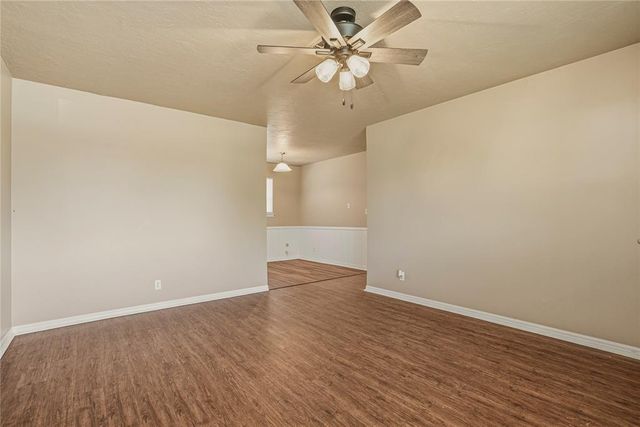 1217 Charleston Court, Norman, OK 73071