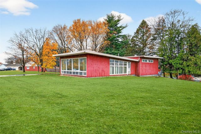 57 Overhill Road, Middletown, NY 10940