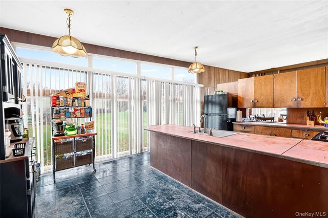 57 Overhill Road, Middletown, NY 10940