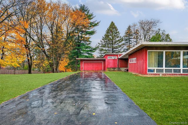 57 Overhill Road, Middletown, NY 10940