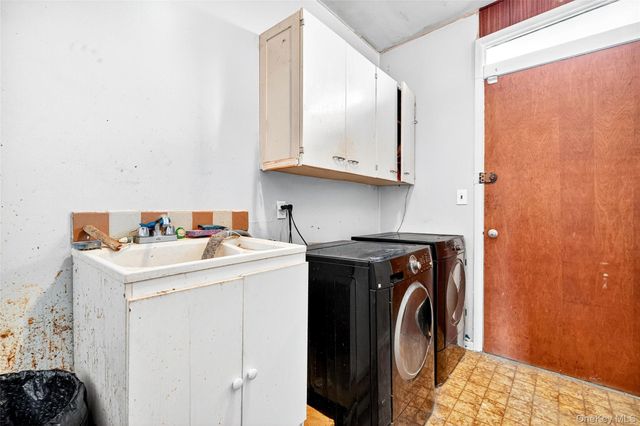 57 Overhill Road, Middletown, NY 10940