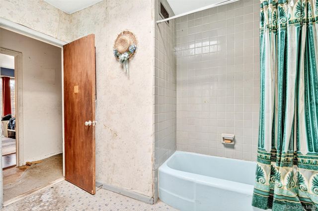 57 Overhill Road, Middletown, NY 10940