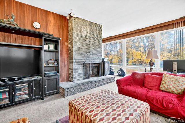 57 Overhill Road, Middletown, NY 10940