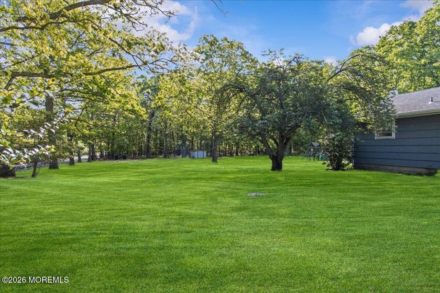 2550 Allenwood Lakewood Road, Wall, NJ 07731