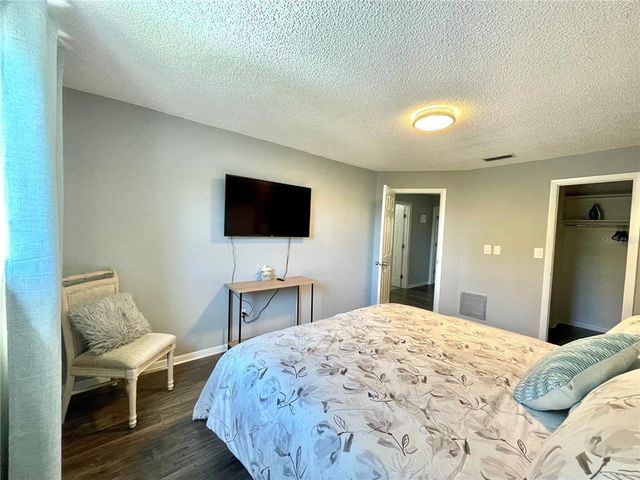 12432 81ST COURT, Seminole, FL 33772