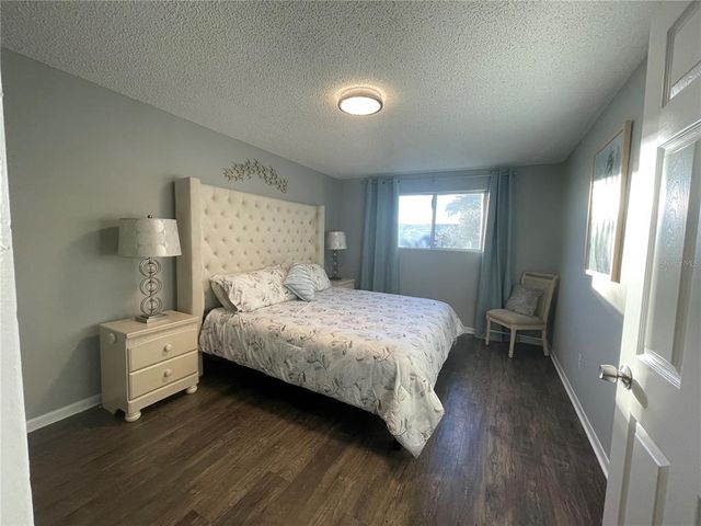 12432 81ST COURT, Seminole, FL 33772