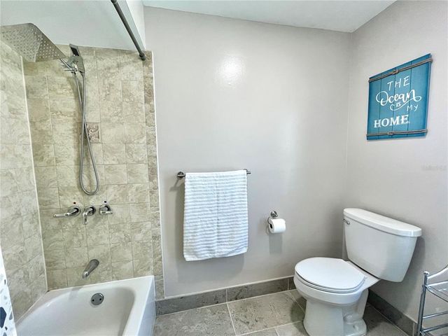 12432 81ST COURT, Seminole, FL 33772