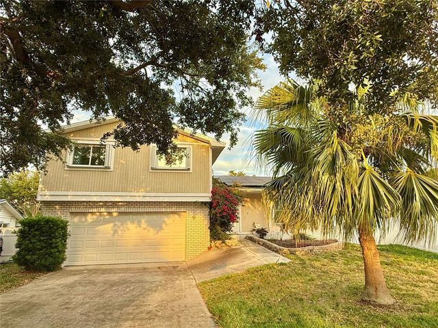 12432 81ST COURT, Seminole, FL 33772