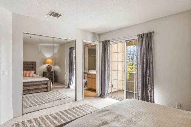 2700 Lawrence Crossley Road 9, Palm Springs, CA 92264