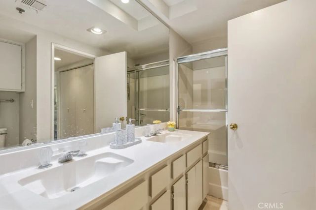 2700 Lawrence Crossley Road 9, Palm Springs, CA 92264