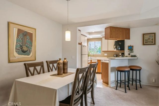 2700 Lawrence Crossley Road 9, Palm Springs, CA 92264