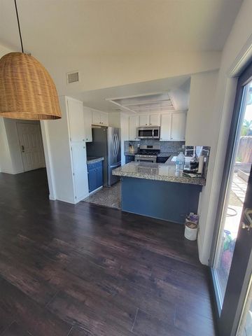 2299 San Remo Circle, Vista, CA 92084