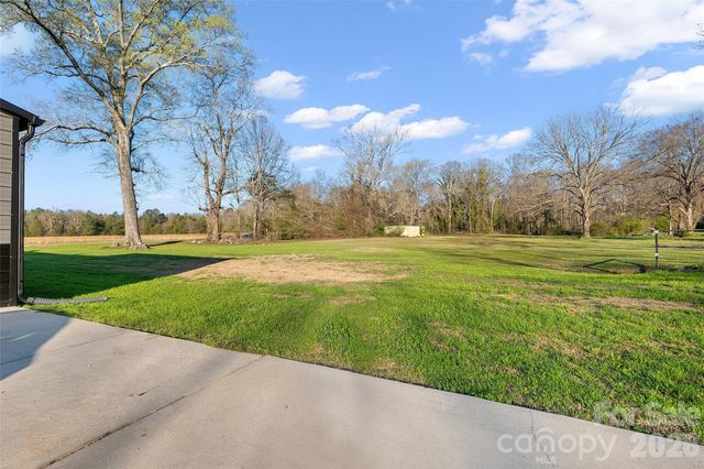 871 Saluda Road, Chester, SC 29706