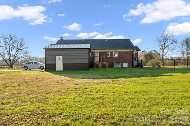 871 Saluda Road, Chester, SC 29706