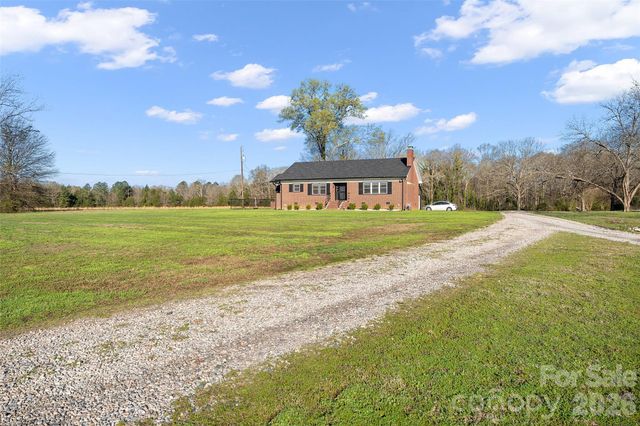 871 Saluda Road, Chester, SC 29706