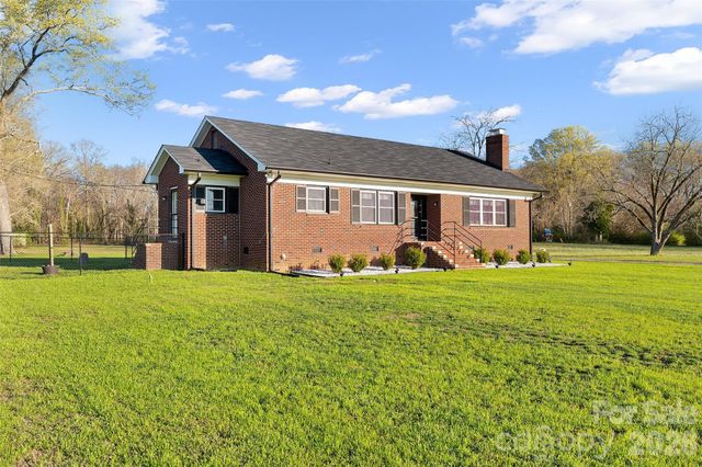 871 Saluda Road, Chester, SC 29706