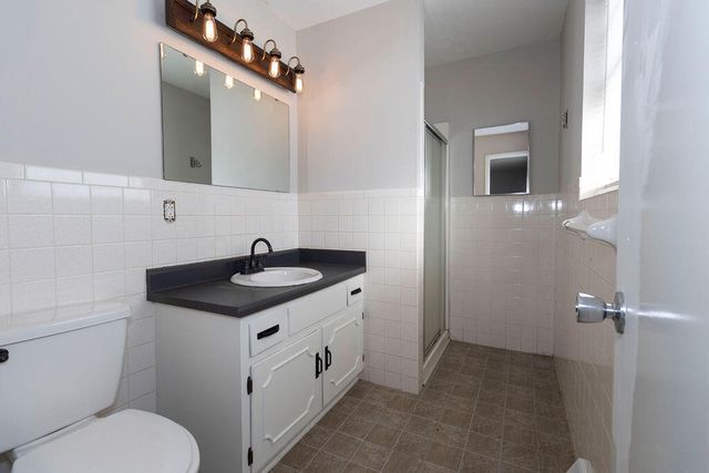 2536 S Mccann Avenue, Springfield, MO 65804