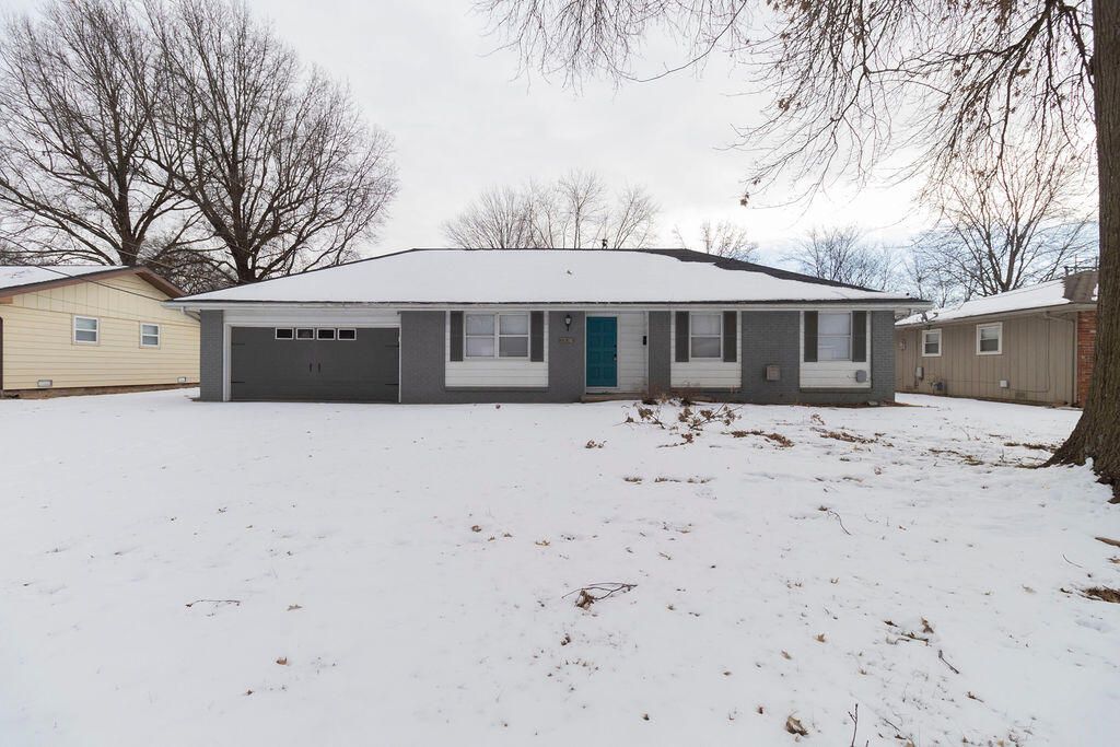 2536 S Mccann Avenue, Springfield, MO 65804