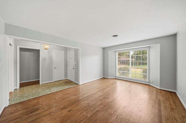 4614 Hummingbird Street, Houston, TX 77035
