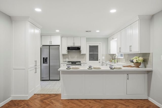 4614 Hummingbird Street, Houston, TX 77035
