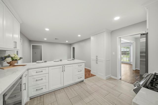 4614 Hummingbird Street, Houston, TX 77035