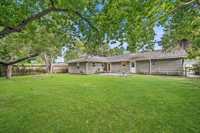 4614 Hummingbird Street, Houston, TX 77035