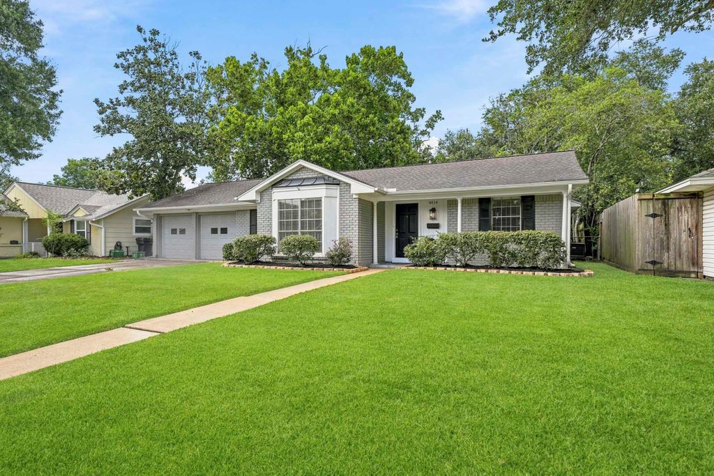 4614 Hummingbird Street, Houston, TX 77035