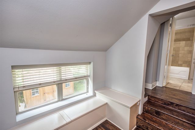 230 E Main Street, Lindsay, TX 76250