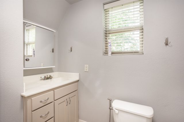 230 E Main Street, Lindsay, TX 76250