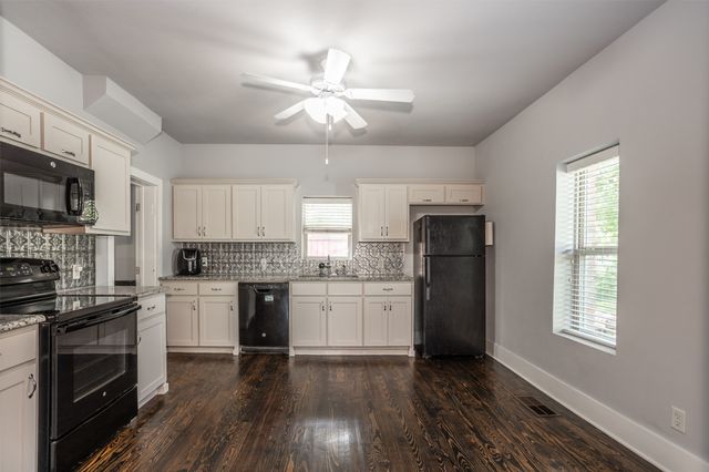 230 E Main Street, Lindsay, TX 76250