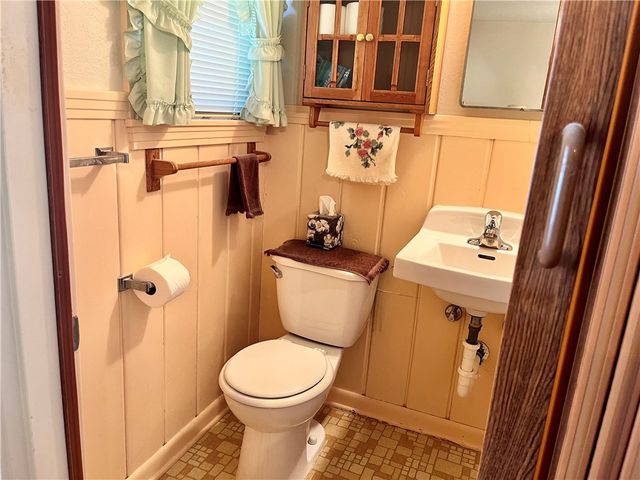 4221 Herndon St, Corpus Christi, TX 78411