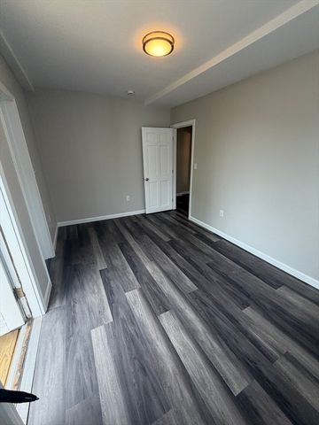 84 Cabot St 9, Beverly, MA 01915