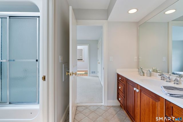 2784 Hebron Avenue, Glastonbury, CT 06033