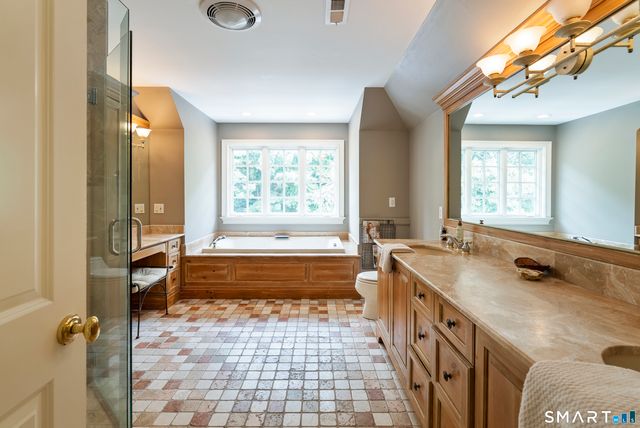 2784 Hebron Avenue, Glastonbury, CT 06033