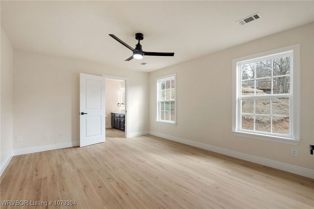 1401 Azure Hills Drive, Van Buren, AR 72956