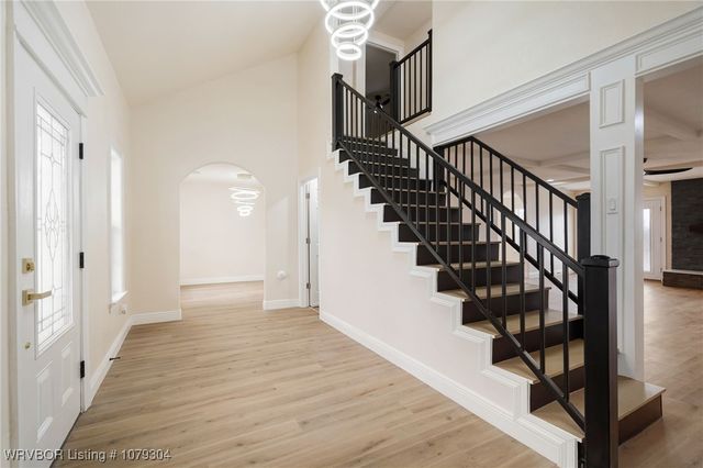 1401 Azure Hills Drive, Van Buren, AR 72956