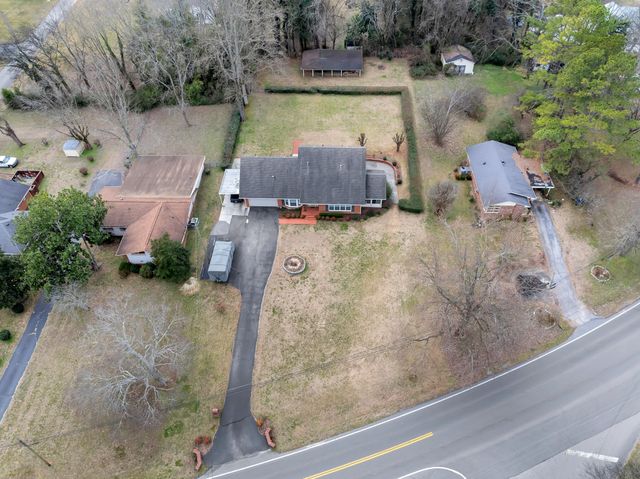 504 Kingree Rd, Shelbyville, TN 37160