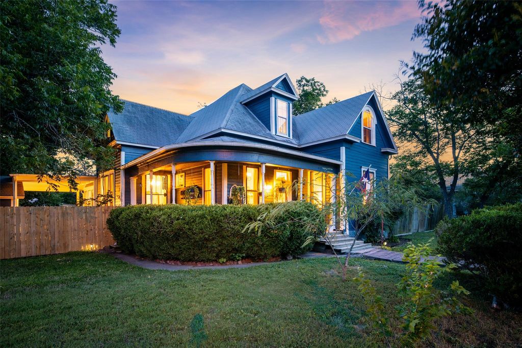 409 W Clark ST, Bartlett, TX 76511