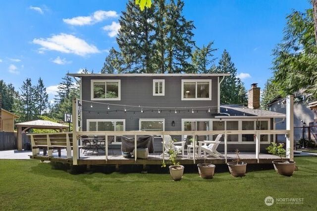 3310 220th Avenue SE, Sammamish, WA 98075