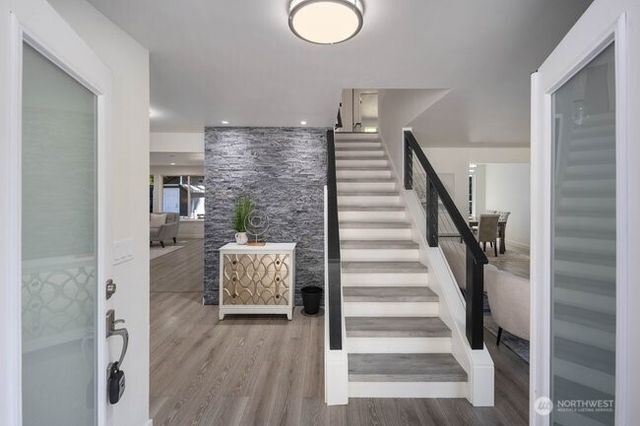 3310 220th Avenue SE, Sammamish, WA 98075