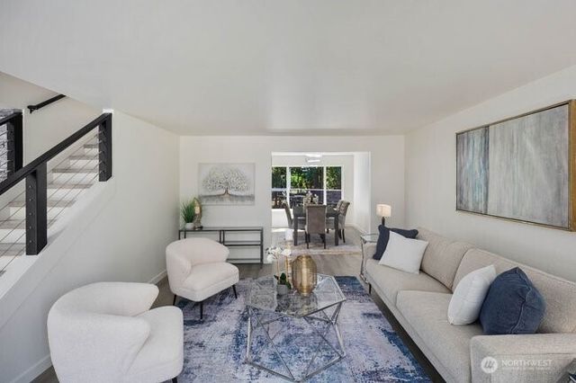 3310 220th Avenue SE, Sammamish, WA 98075