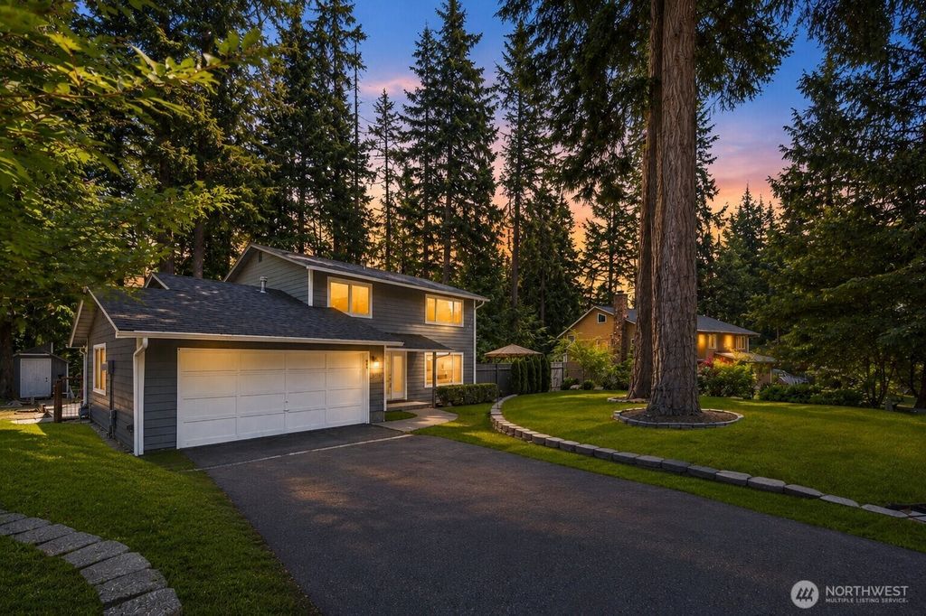 3310 220th Avenue SE, Sammamish, WA 98075