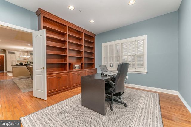 300 BELL CT, Exton, PA 19341