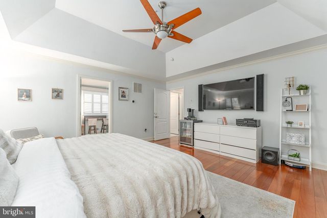 300 BELL CT, Exton, PA 19341