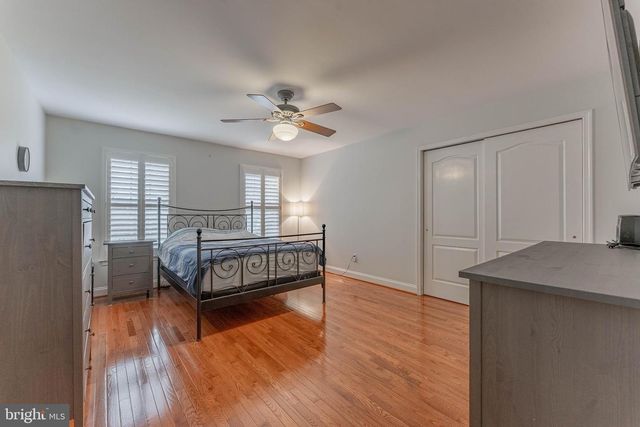 300 BELL CT, Exton, PA 19341