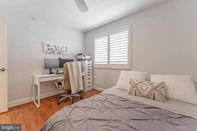 300 BELL CT, Exton, PA 19341