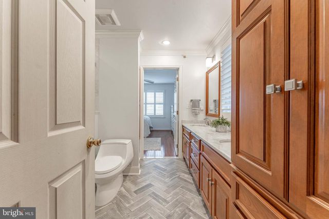 300 BELL CT, Exton, PA 19341
